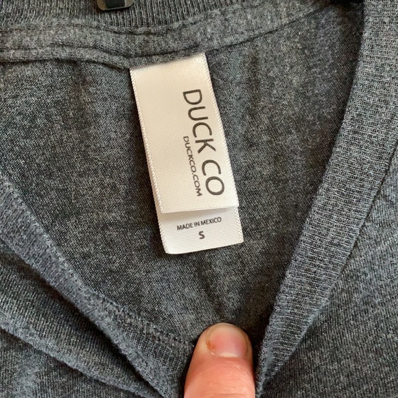 Two T-shirts one small one medium both like new - Picture 3 of 3